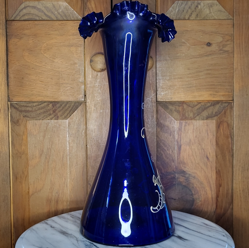 Glass Painted Vase - Picture 9 of 12